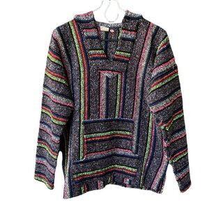 Vintage Emisa size M woman’s loose woven hoodie.